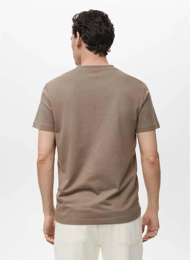مانجو مان V-Neck T-Shirt