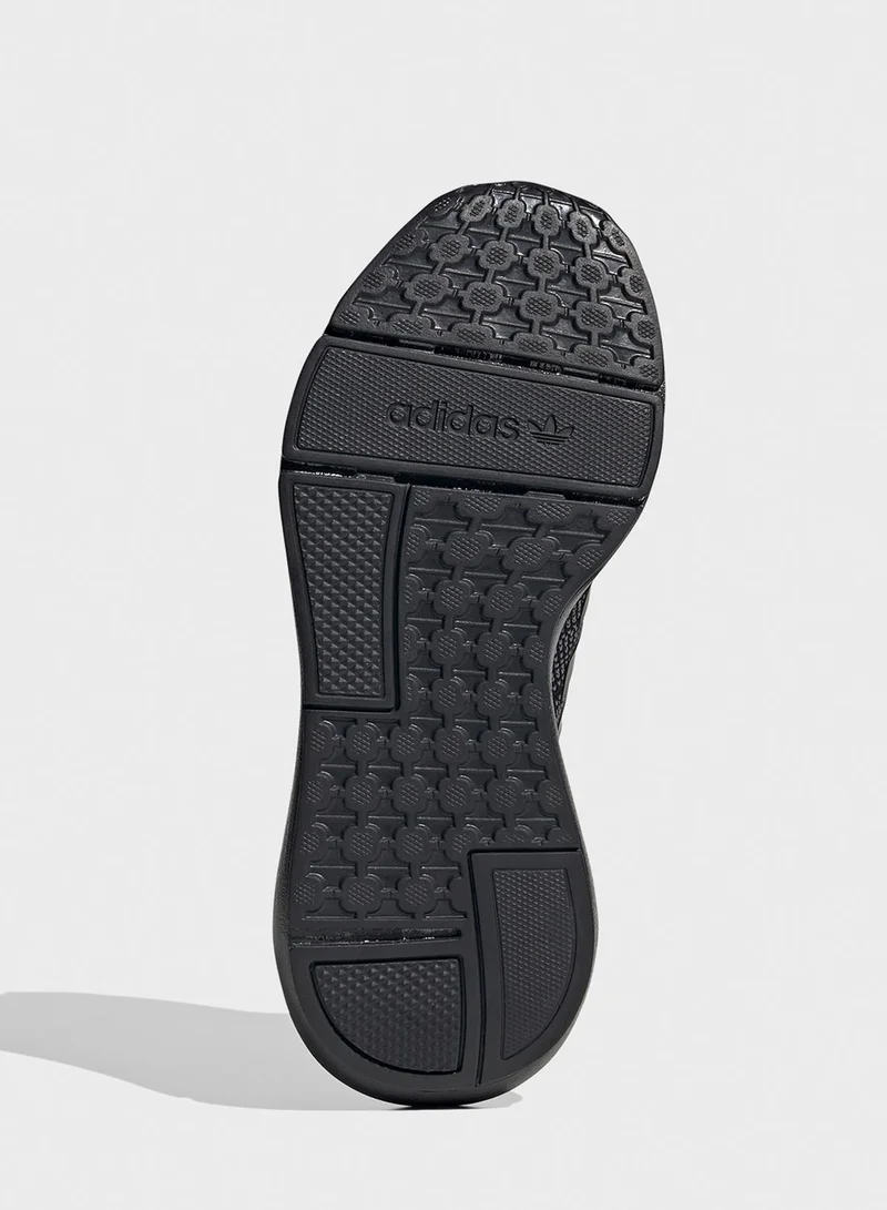 adidas حذاء سويفت رن 22