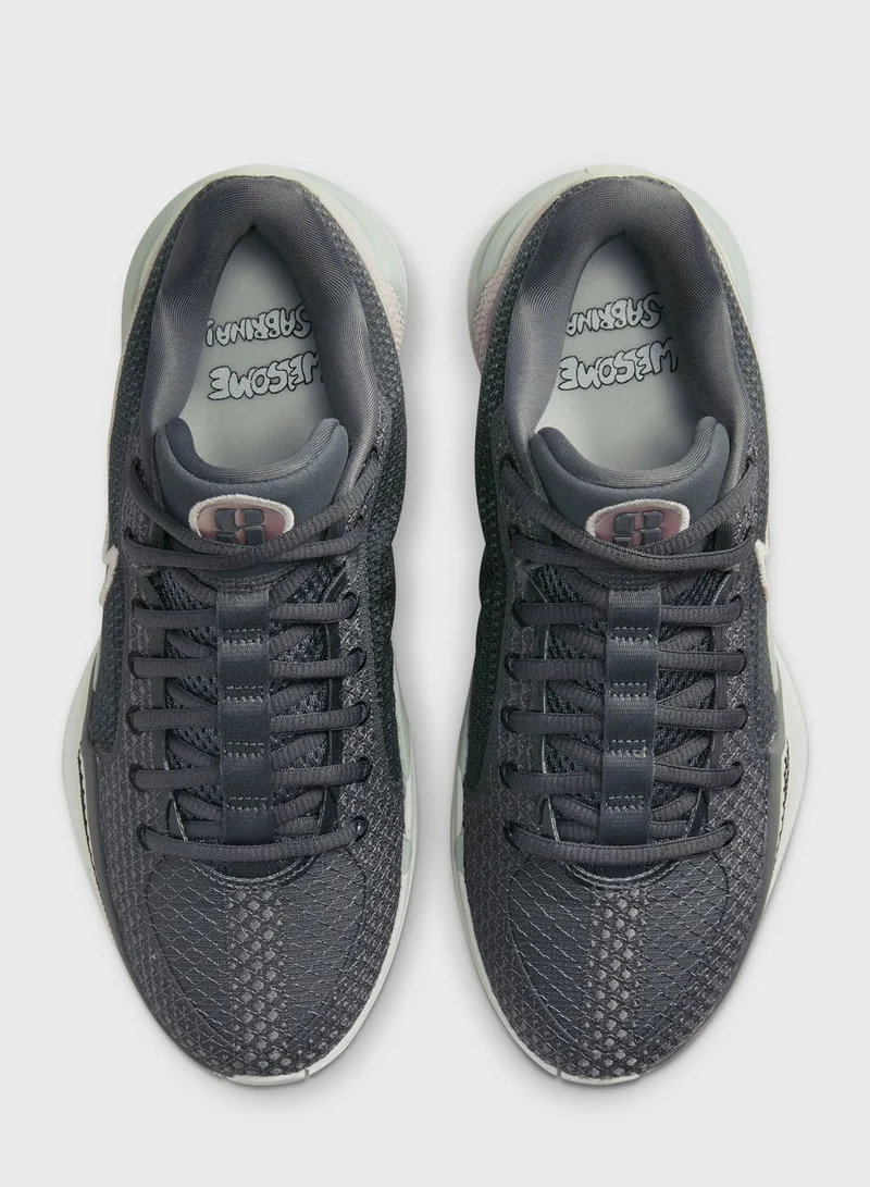 Nike Sabrina 1