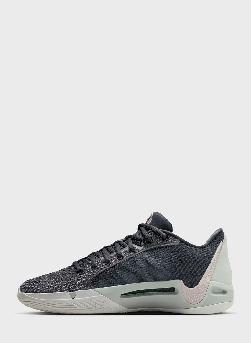 Nike Sabrina 1