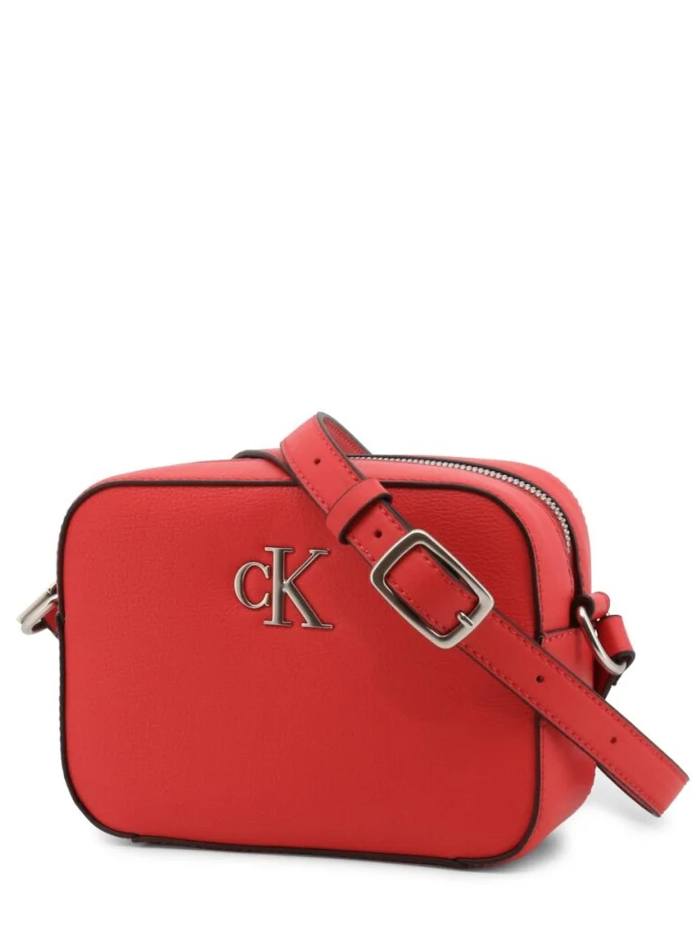 Calvin Klein Jeans Minimal Monogram Camera Bag18