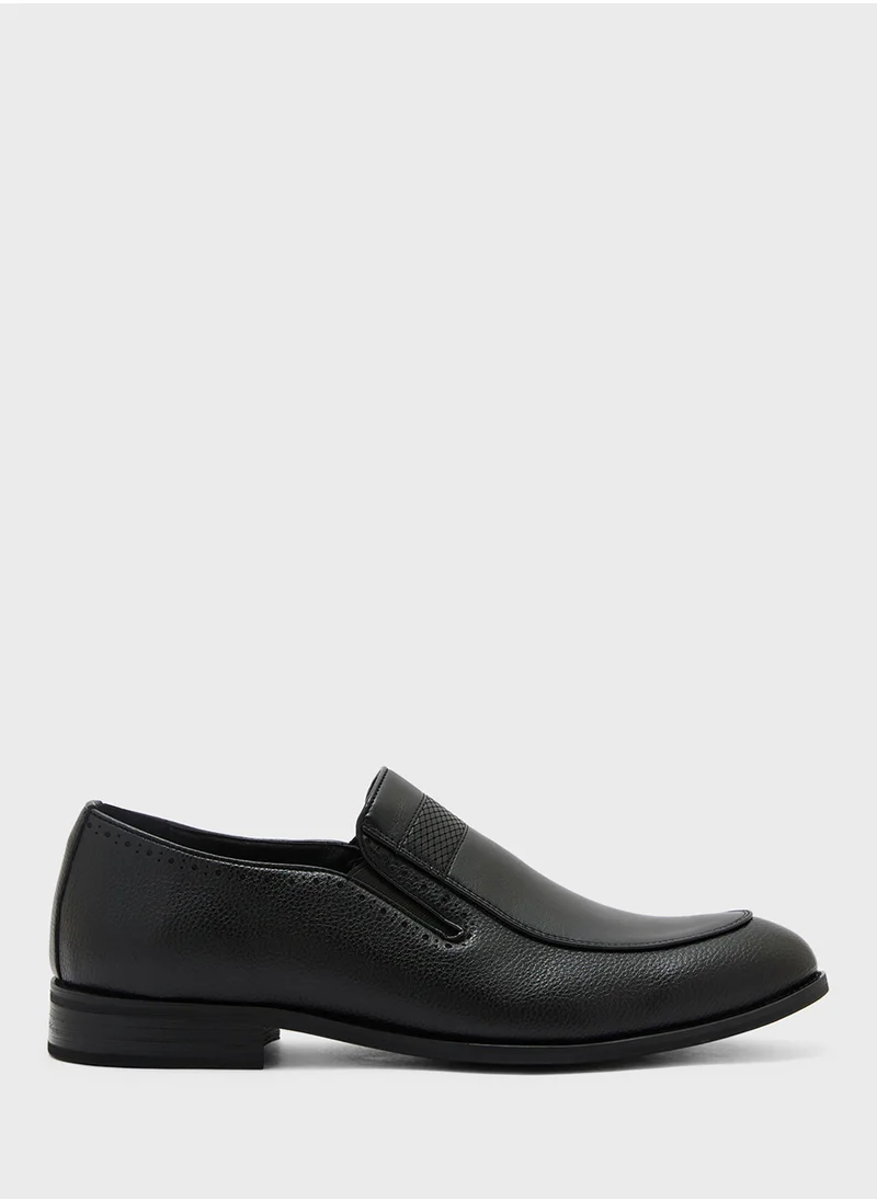 روبرت وود Smart Formal Slip Ons