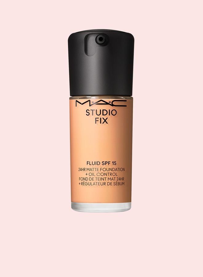 MAC Cosmetics Studio Fix Fluid Foundation Spf 15 - Nw22 - Image 1