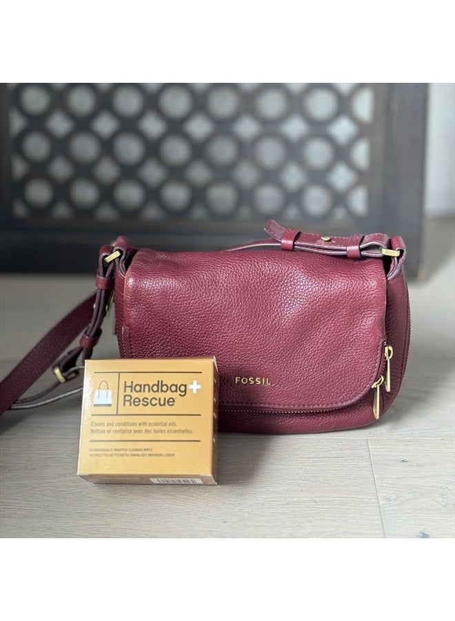 Boot Rescue HandBagRescue All-Natural Cleaning Wipes. Remove Dirt & Surface Stains & Conditions Leather Handbags with Essential Oil. Box of 10 Individually Wrapped Wipes. - Image 5