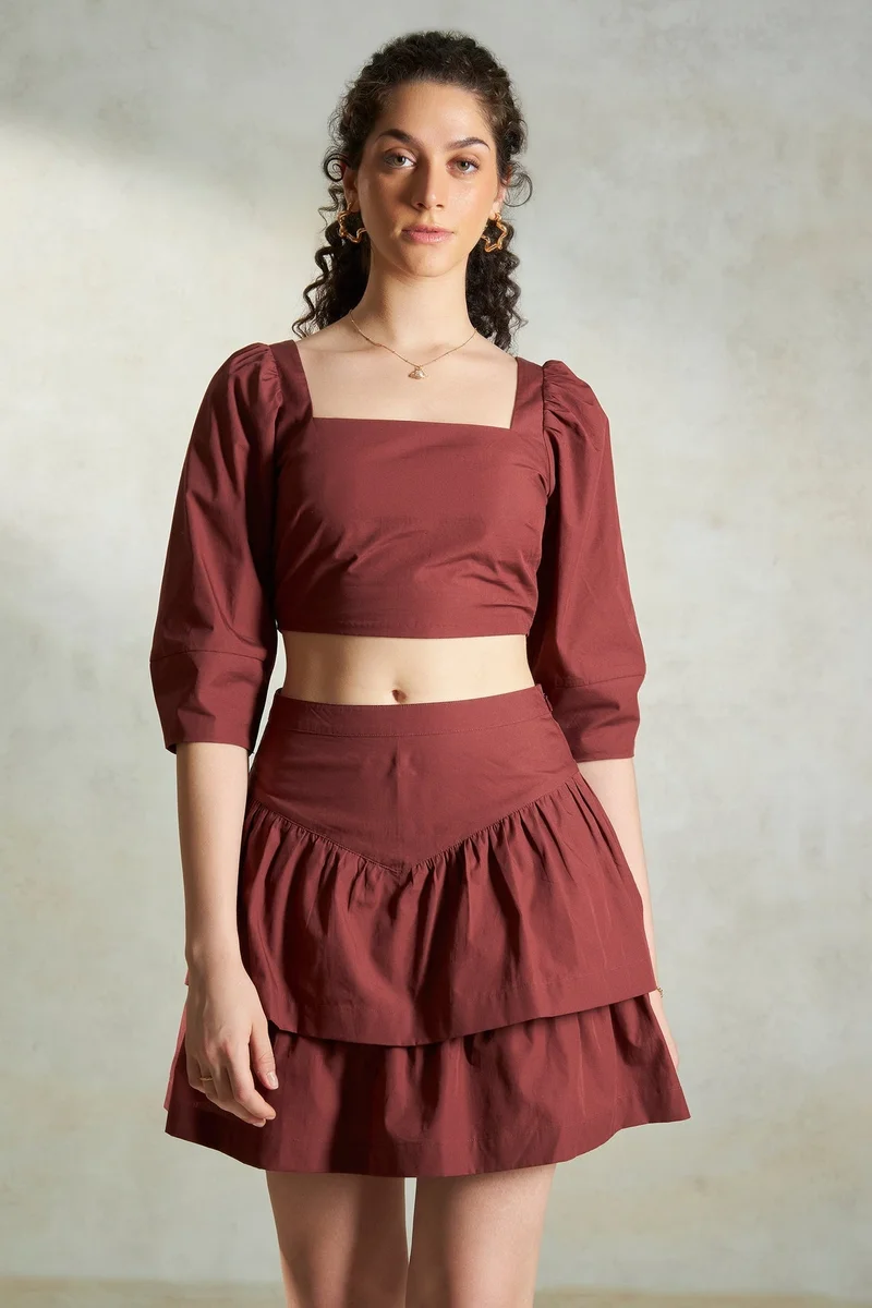 Virgio Cotton Fitted Brunchwear Square Neck Crop Tops for Women