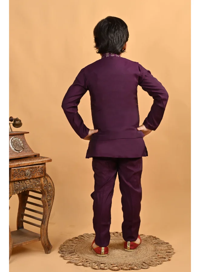 BT DEZINES Boys Purple Cotton Embroidered Kurta Pyjama Set