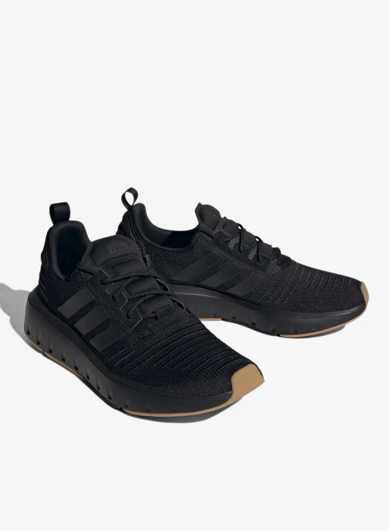 اديداس حذاء سويفت رن 23