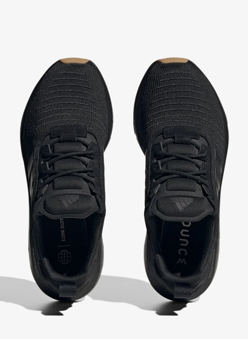 اديداس حذاء سويفت رن 23