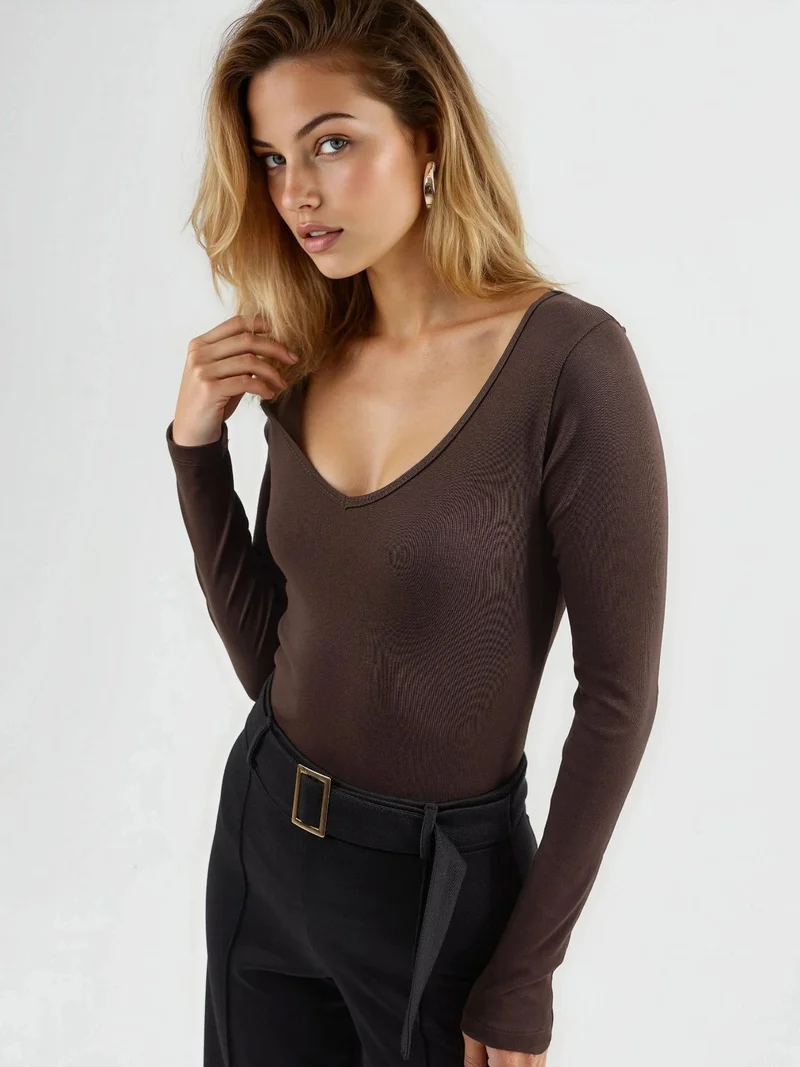 Busem BUSEM Fitted V-Neck Long Sleeve Blouse