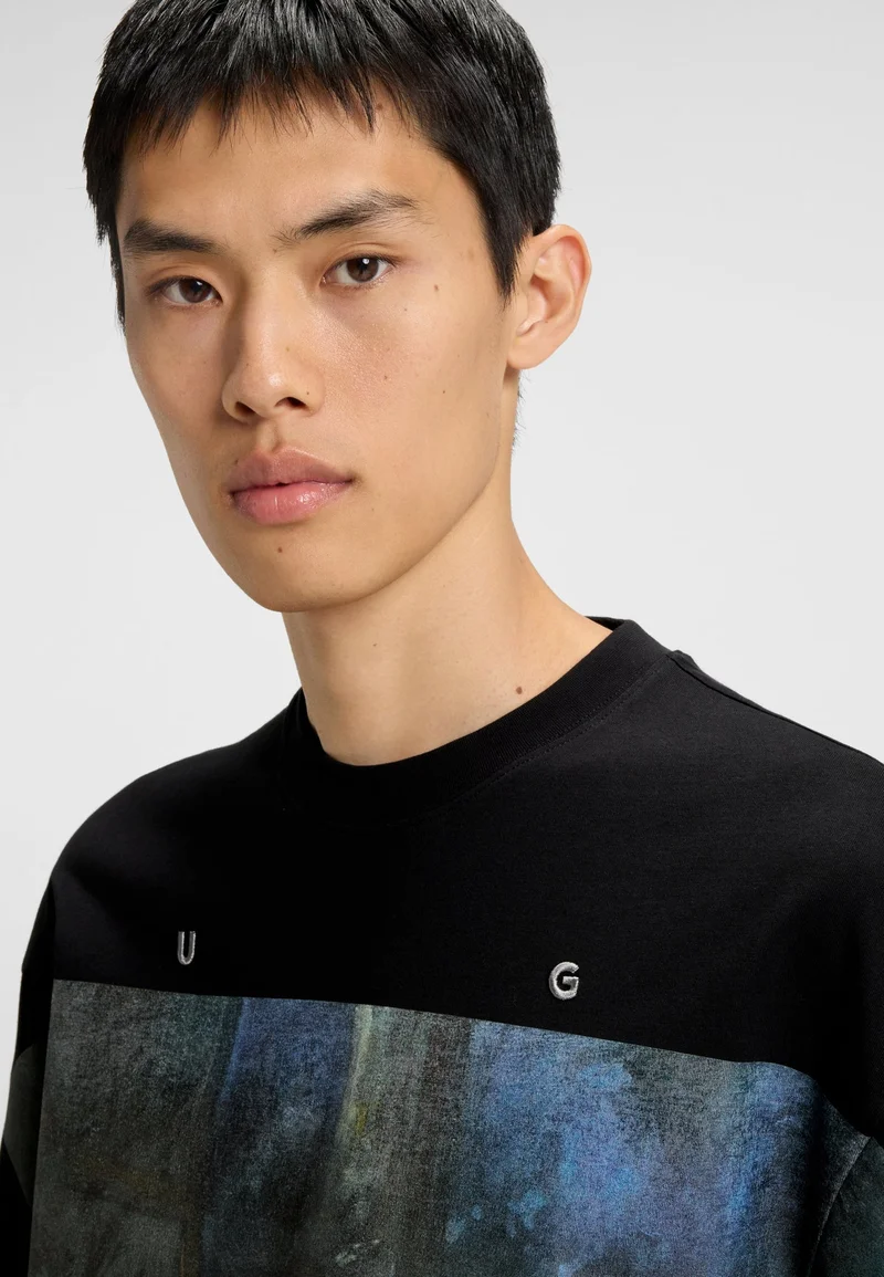 هوجو تيشيرت هوجو أبوه أوفر سايز قطن بطبعة باليرينا