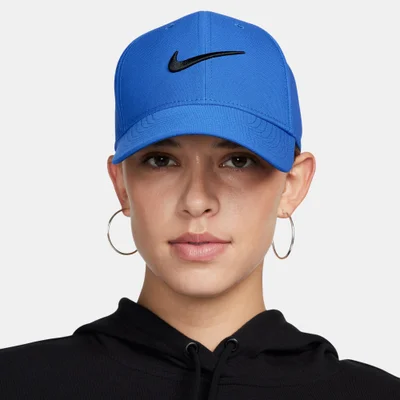 Nike Men's Dri-FIT Club Structured Swoosh Cap