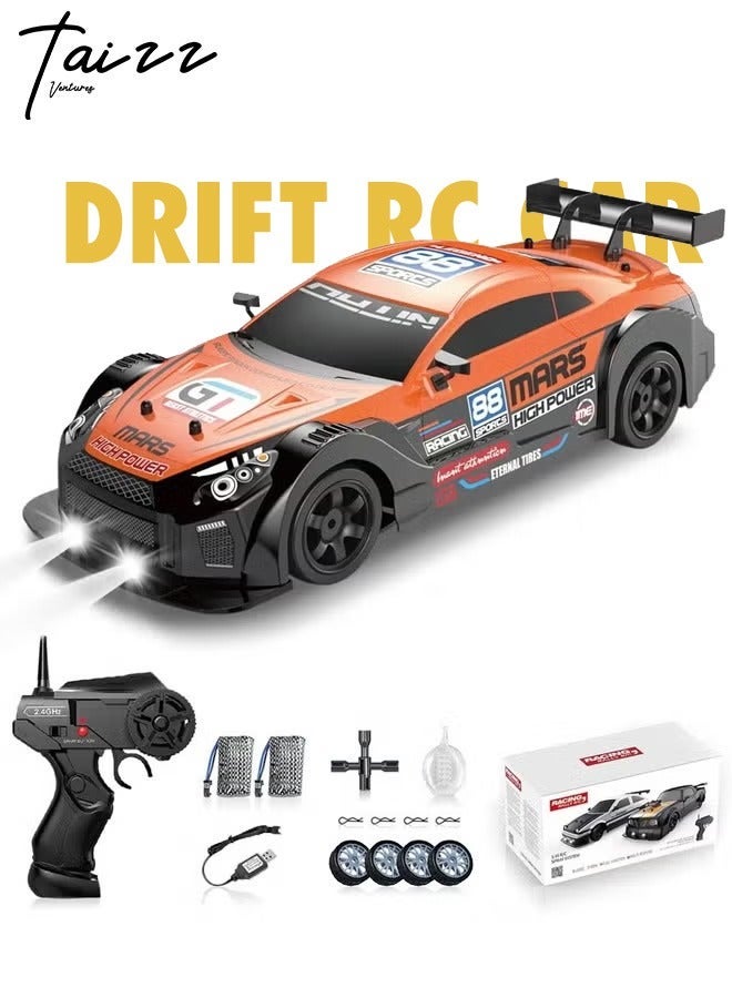 مشاريع تعز 1:16 مقياس للتحكم عن بعد سيارة RC Drift Car 4WD 18KM / H سيارة طراز عالية السرعة 2.4 جيجا هرتز مع أضواء LED رذاذ الإطارات المطاطية سباق لعبة رياضية سيارة للبالغين الأولاد والبنات هدية أطفال 2 قطعة بطاريات قابلة لإعادة الشحن - برتقالي / أسود - Image 1