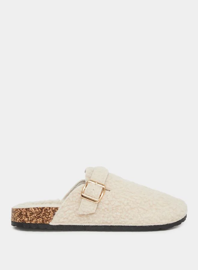ستايلي Styli Fluffy Textured Buckle Detail Slippers