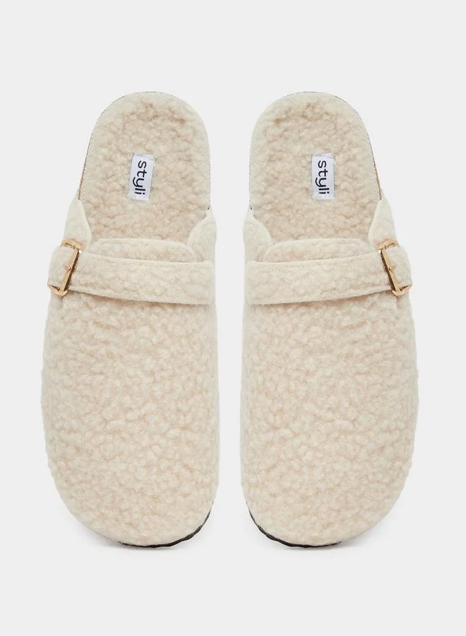 Styli Fluffy Textured Buckle Detail Slippers