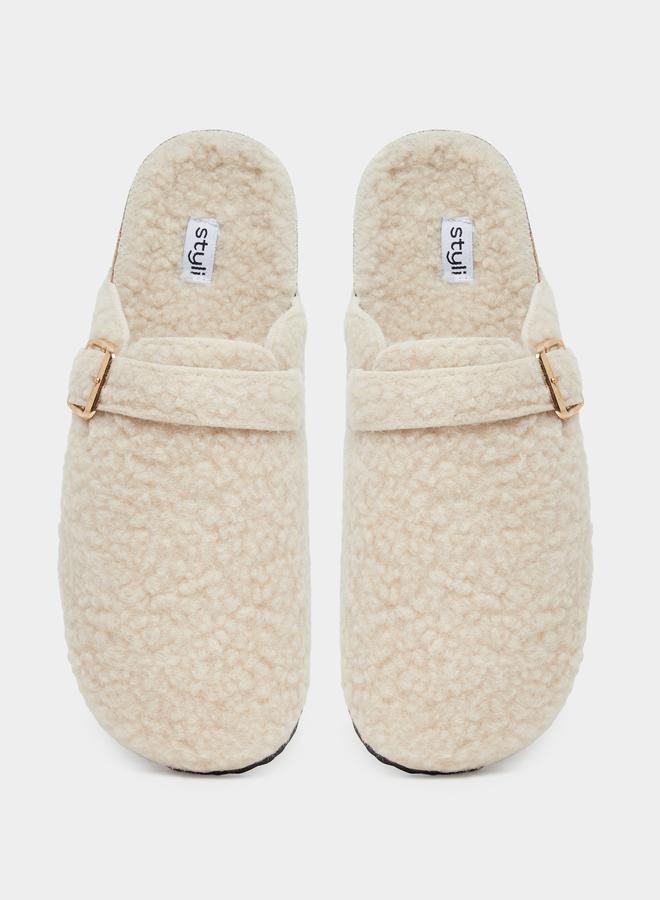 Styli Fluffy Textured Buckle Detail Slippers - Image 5