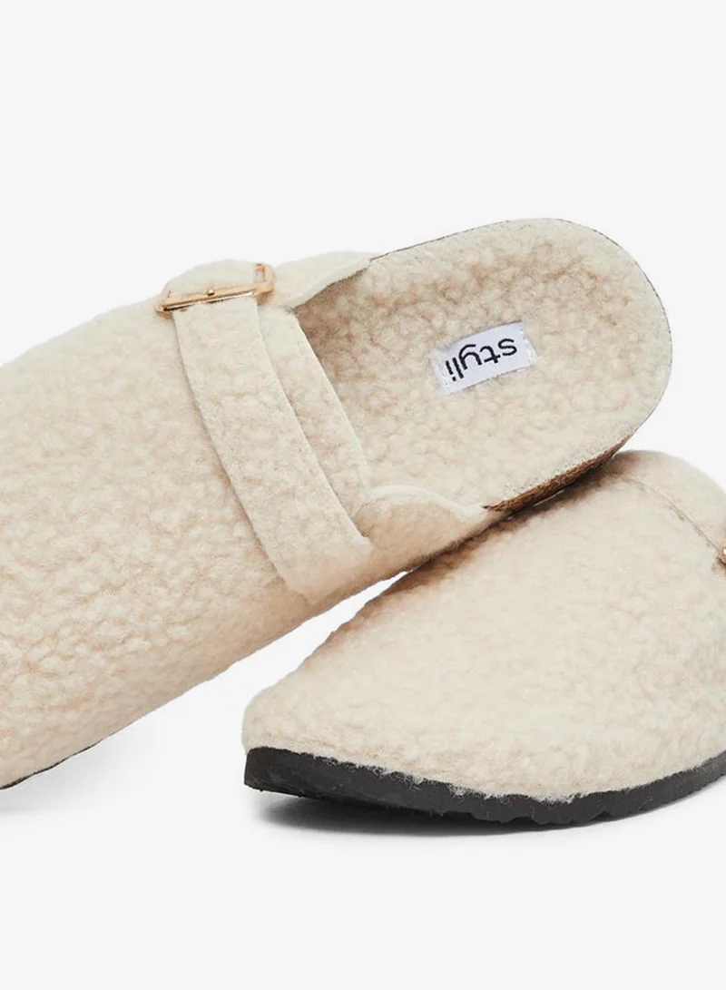 Styli  Styli Fluffy Textured Buckle Detail Slippers for Women | Best Price UAE