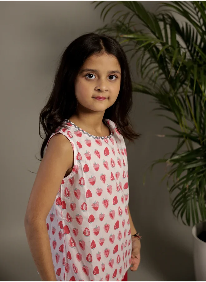 سانسكريتي هومز Sanskrutihomes Cotton Printed Sleeveless Top and Trousers Set
