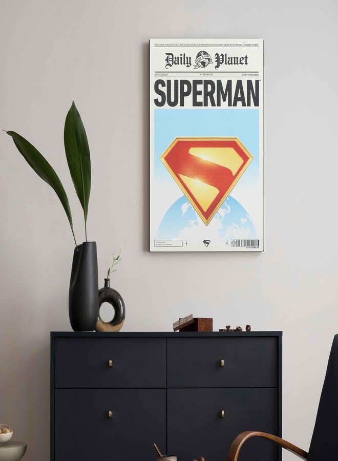 أوبن رود براندز ديكور حائط خشبي من Open Road Brands مستوحى من شخصية سوبرمان من صحيفة ديلي بلانيت التابعة لـ DC Comics - لوحة جدارية كلاسيكية مستوحاة من صحيفة سوبرمان للمنزل أو المكتب - Image 5