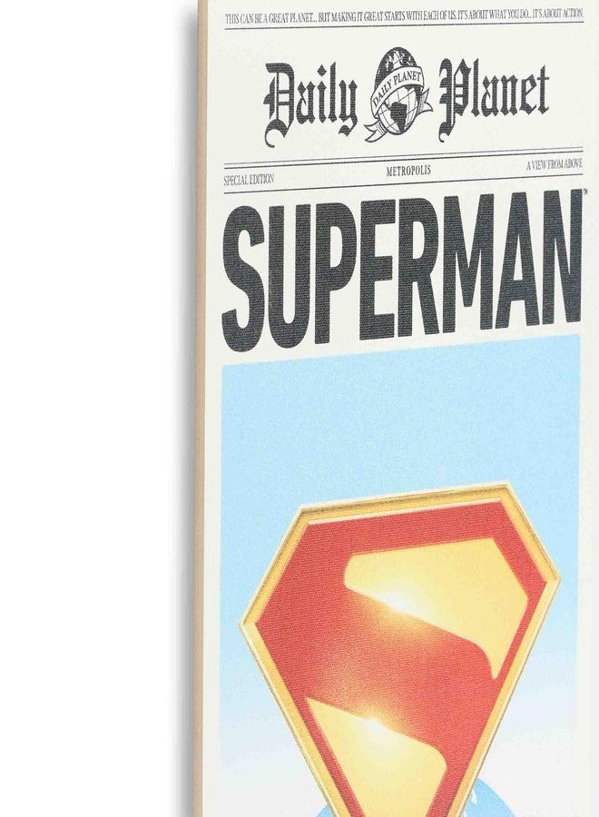 أوبن رود براندز ديكور حائط خشبي من Open Road Brands مستوحى من شخصية سوبرمان من صحيفة ديلي بلانيت التابعة لـ DC Comics - لوحة جدارية كلاسيكية مستوحاة من صحيفة سوبرمان للمنزل أو المكتب - Image 4