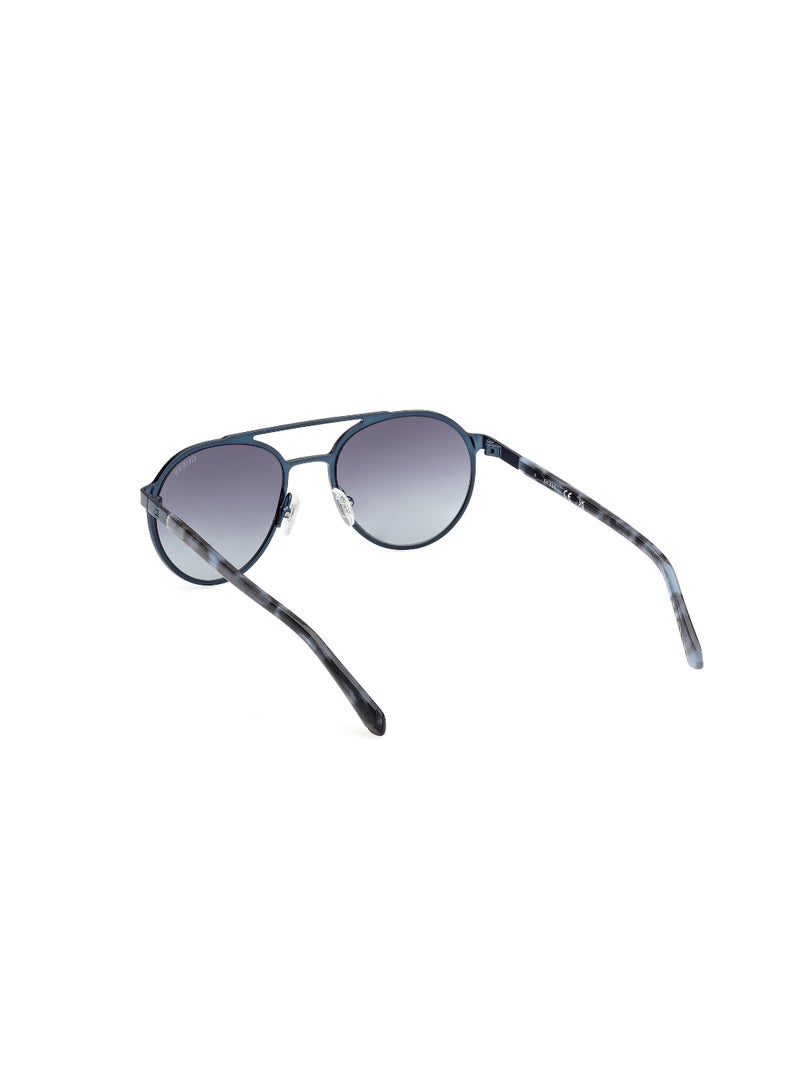 GUESS نظارات شمسية معدنية زرقاء دائرية كاملة الإطار للرجال من غس - Image 3