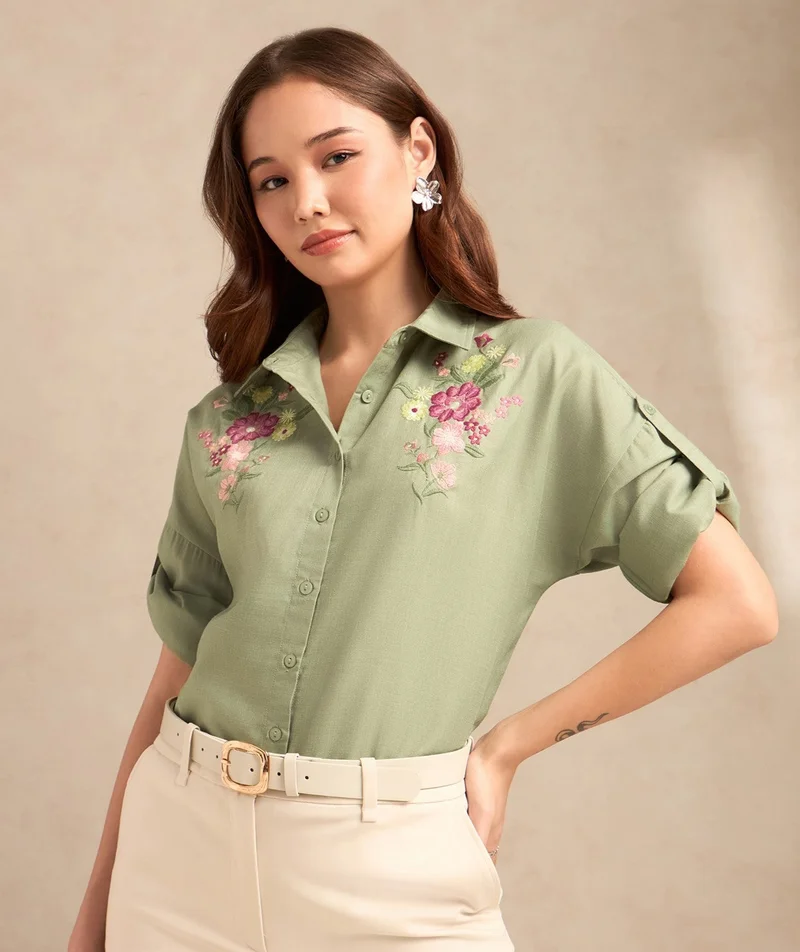 OUTZIDR Green Floral Embroidered Shirt With Drop Shoulder
