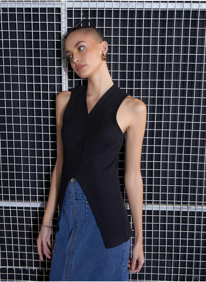 SASSAFRAS Rib Front Button Sleeveless Top by Styli
