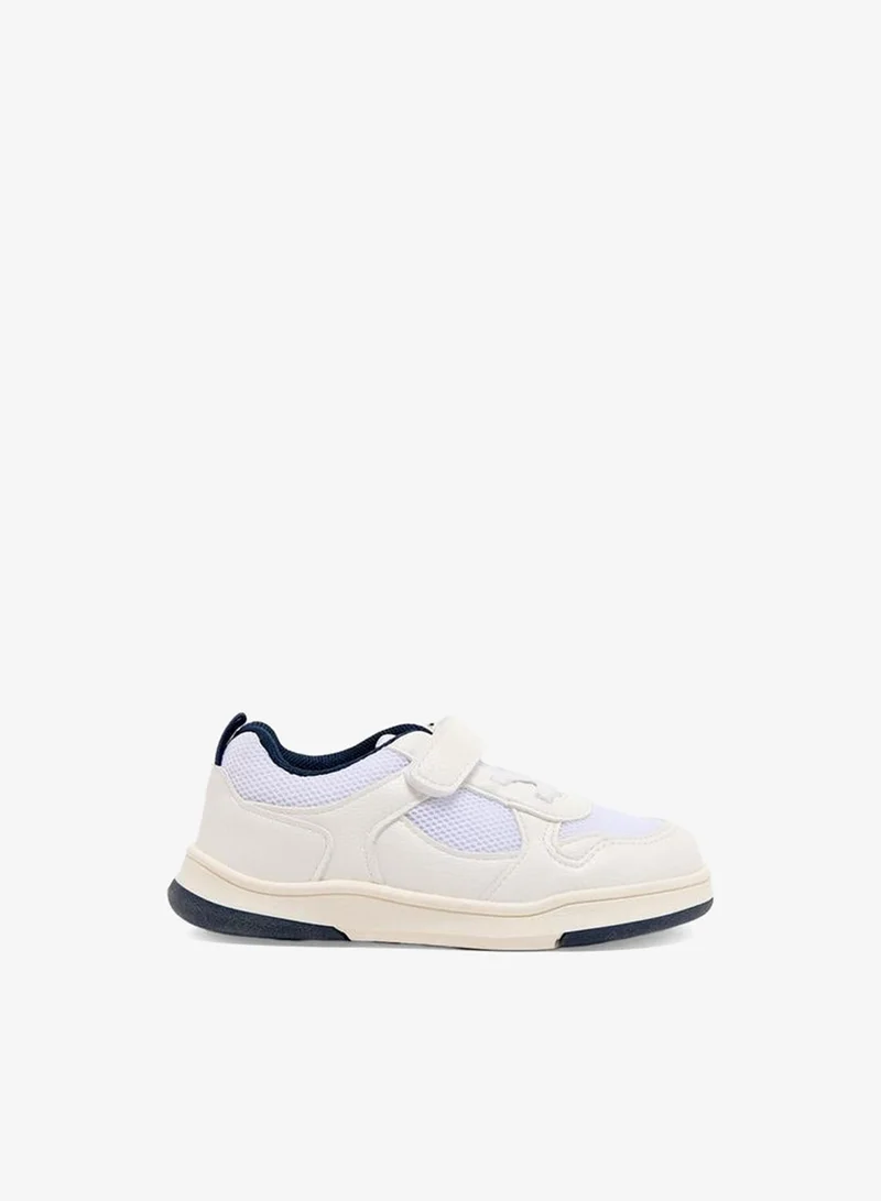جونيورز Boys Panelled Hook & Loop Ankle School Sneakers