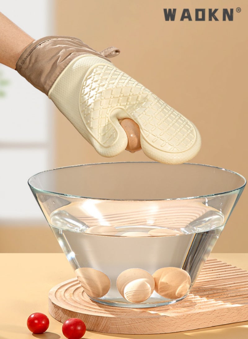 WAOKN Cute Silicone Oven Mitt- Single Heat Resistant Glove for Kitchen, 1 PCS,Thickened High Temperature Resistance, Ideal for Microwave and Baking, Adorable Design for Safe Cooking and Baking  - Image 2