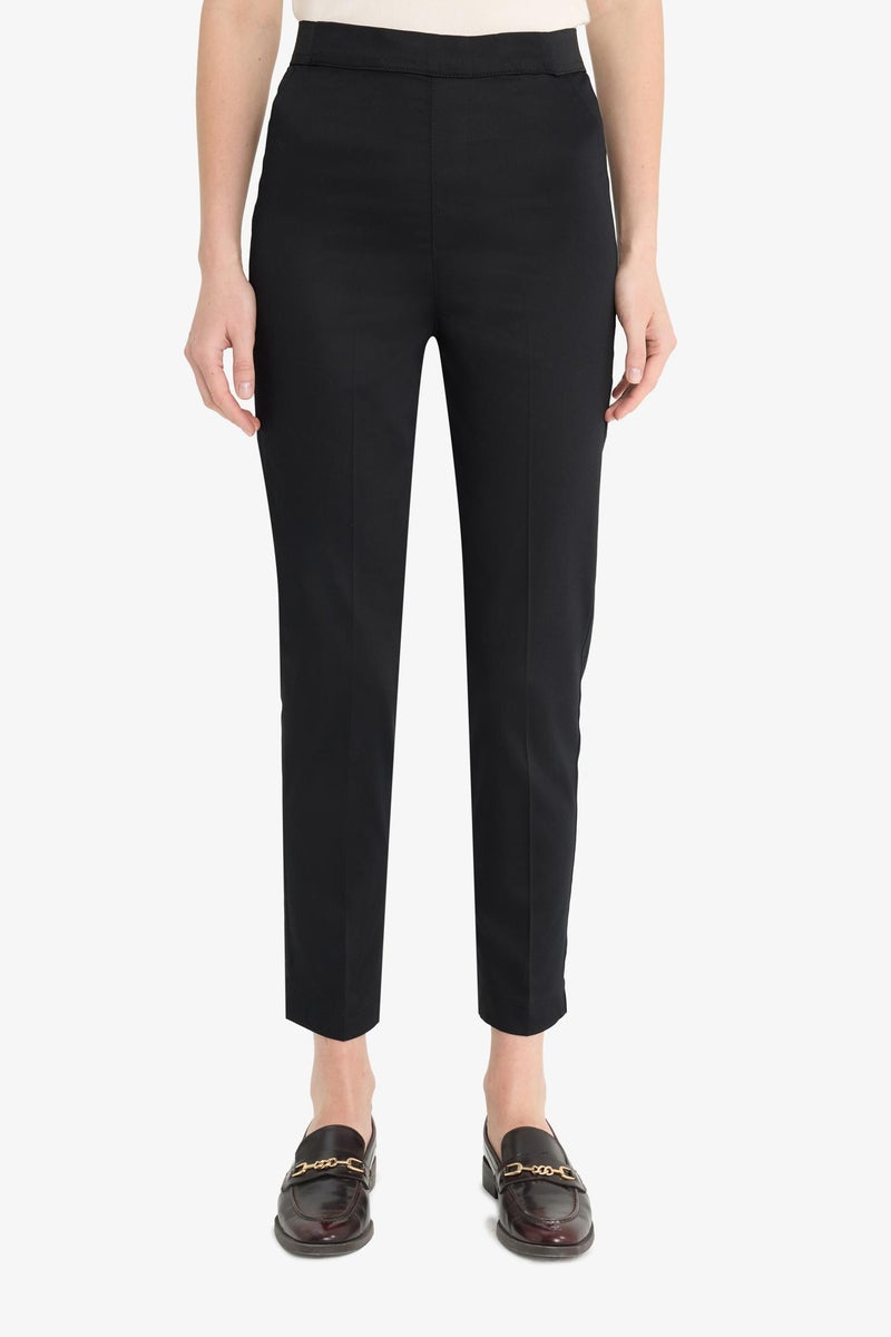 ديفاكتو كارديجان قصة عادية - Image 5