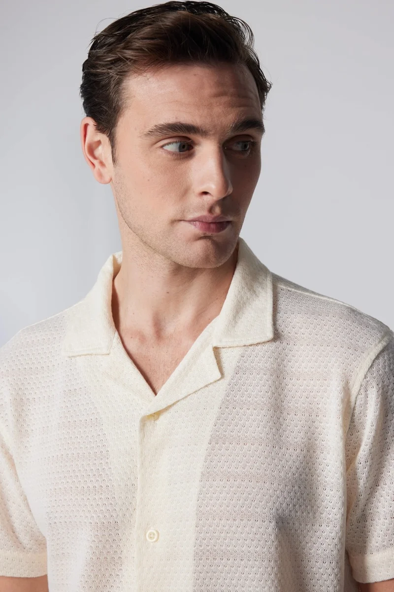 Tudors Slim Fit Short Sleeve Slim Fit Applique Collar Knitted Fabric Summer White Men's Shirt