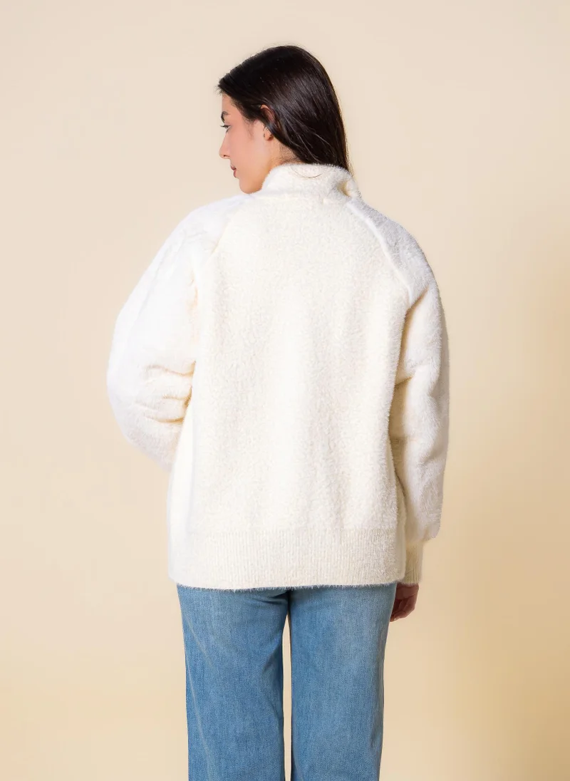 SHAPES SOFT PLUSH DETAILED CARDIGAN