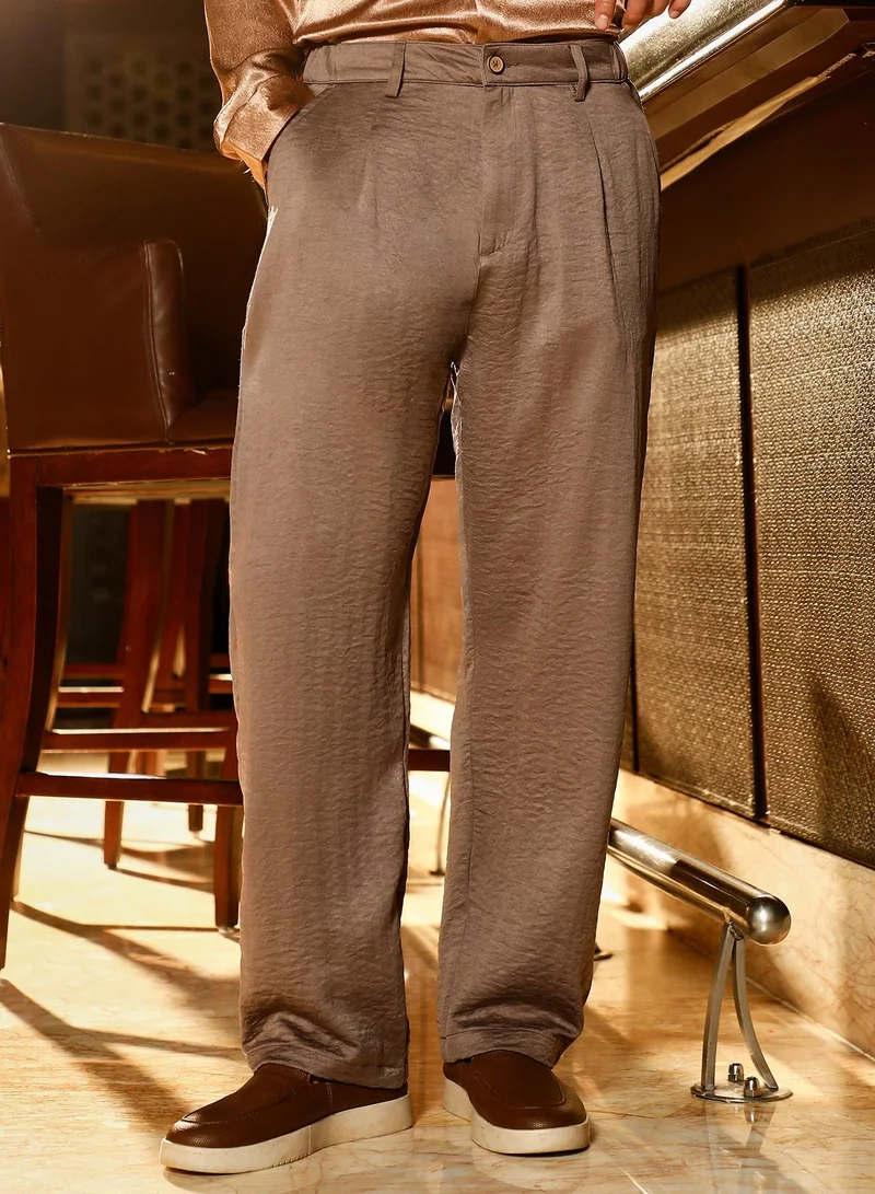 Campus Sutra Lightweight - Creased-Pleated Straight Trousers