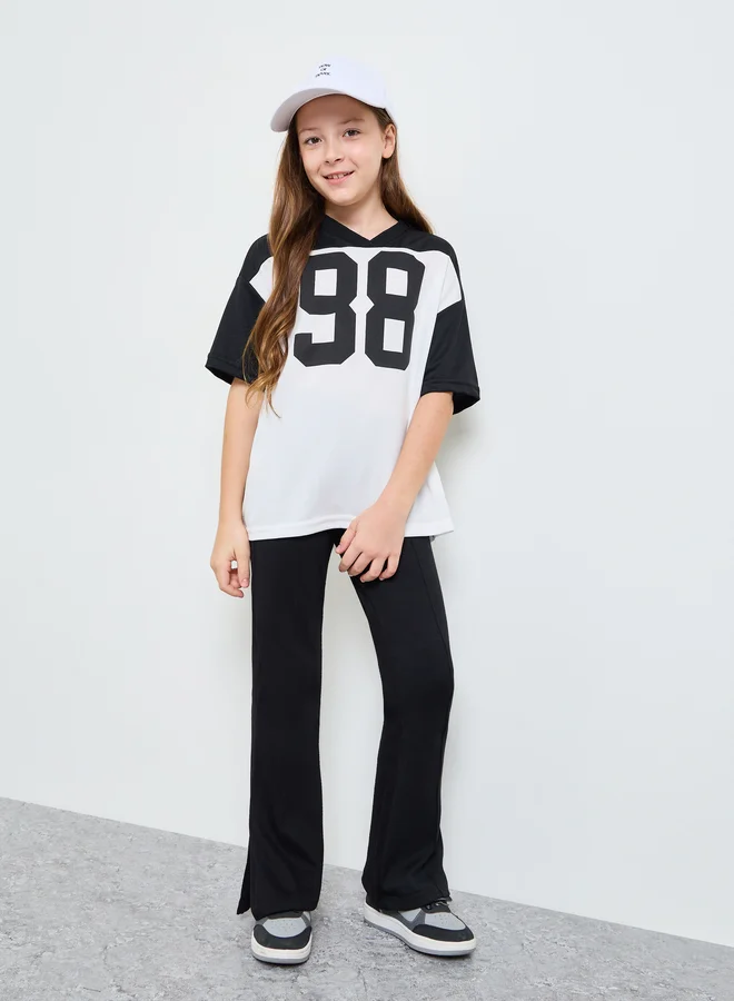 Styli Teen Girls White Printed V-Neck T-Shirt