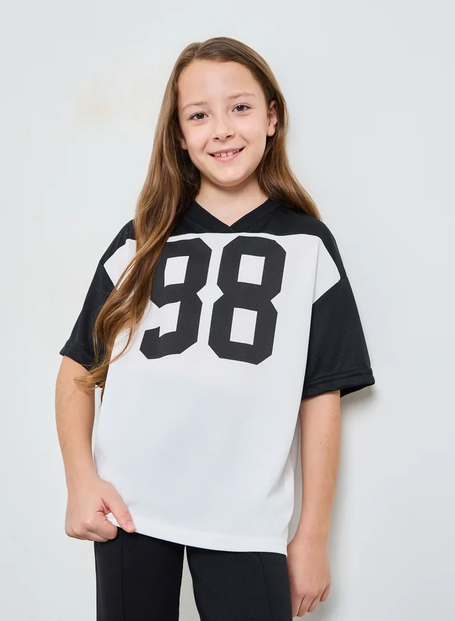 Styli Teen Girls White Printed V-Neck T-Shirt