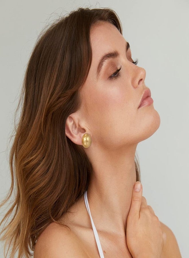 ليلي آند وايت أقراط ليلي آند وايت بمشبك ذهبي محروق - أقراط دائرية بمشبك - أقراط نسائية مقلدة - مجوهرات أزياء - Image 3