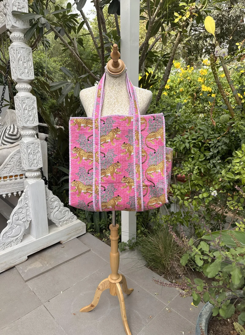 كشمش CHEETAH TOTE BAG