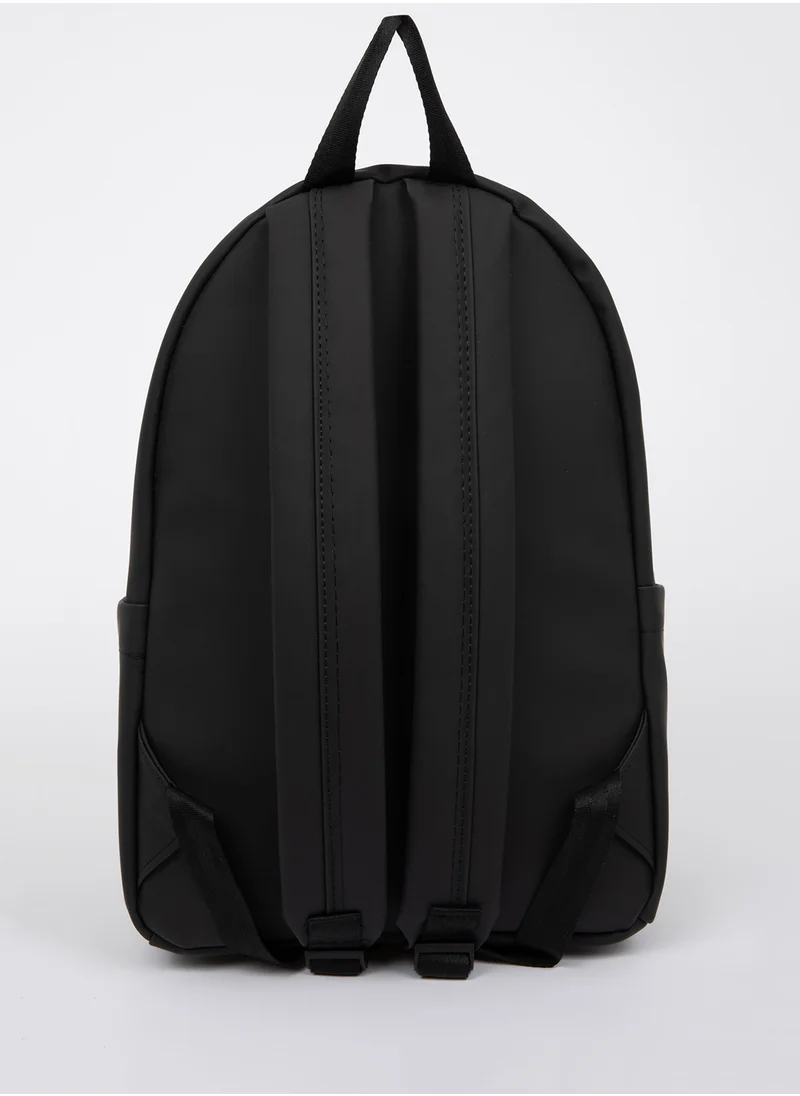 ديفاكتو Faux Leather Backpack