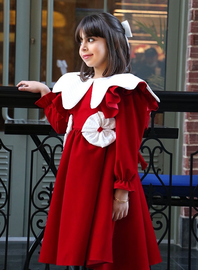 HAWRAA ABAYA A red velvet girls’ dress featuring a luxurious design with distinctive, elegant details - Image 2