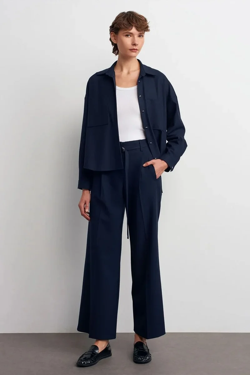 Dilvin DILVIN Wide-leg Belted Crepe Trousers