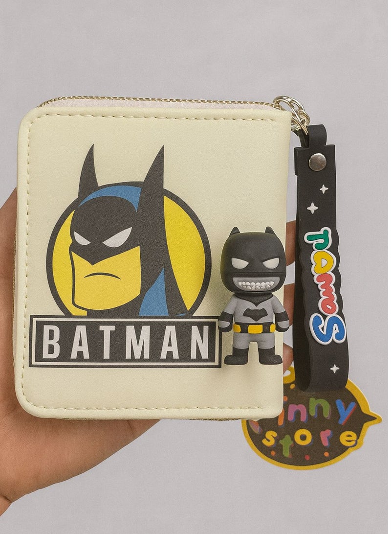 ويني ستور محفظة باتمان بتصميم كلاسيكي أنيق من ويني ستور  | محفظة صغيرة للنقود والبطاقات | مرفقة بميدالية سيليكون وحلقة مفاتيح | محفظة كرتونية مناسبة للأطفال والكبار