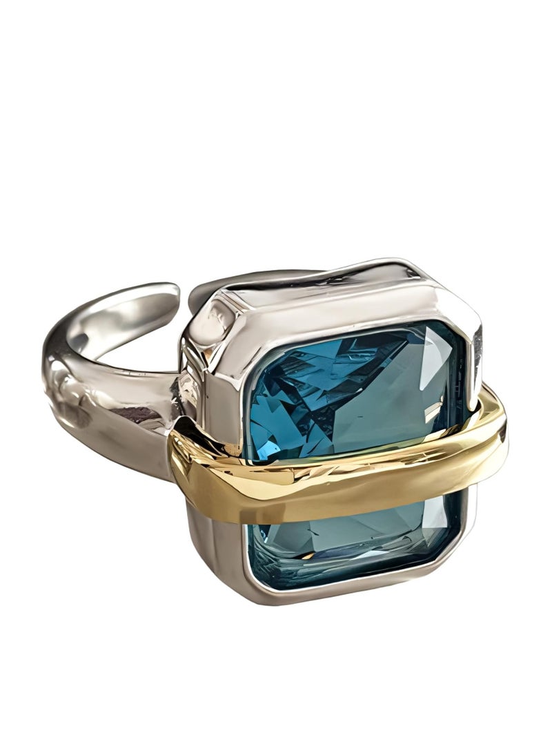 خاتم نسائي مطلي بالفضة والذهب بلونين - خاتم زينة بحجر كريم أزرق - أنيق وفاخر - Image 1