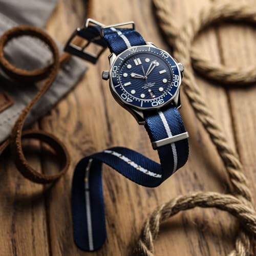 WatchGecko Swiss Quality Signature Military Nylon Watch Strap. Nylon Mens Replacement Watch Band. Rugged, Quick-Drying and Secure Wristwatch Strap for Outdoor Activities. Blue & White, 21 mm - Image 5