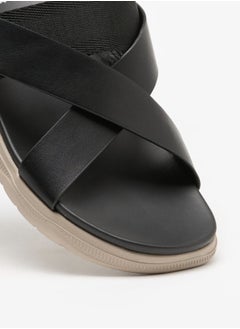 Le Confort Men Solid Criss Cross Strap Sandals  - Image 4