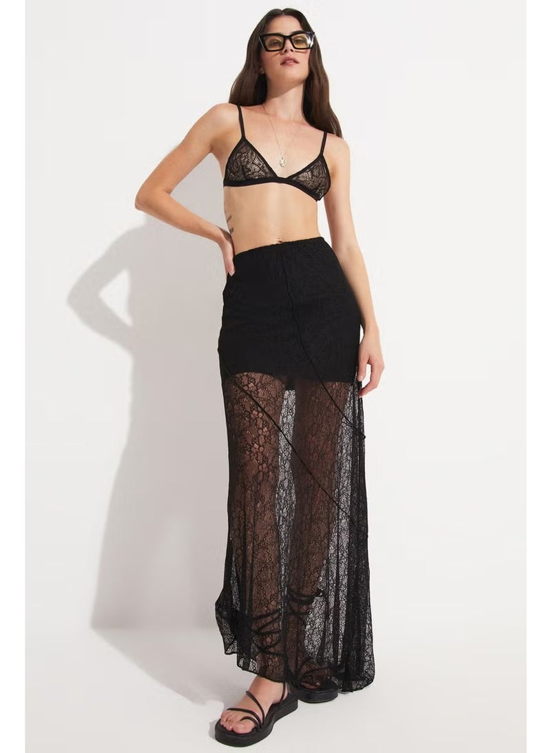 JUNE Women's Lace Detail Maxi Skirt - Image 2