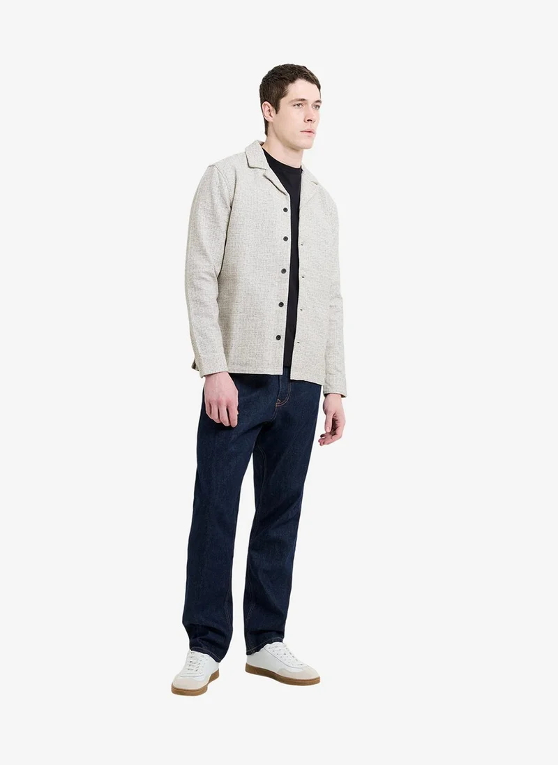 فرنش كونكشن Men's Long Sleeve Two Thread Dobby Monochrome Shacket Shirt