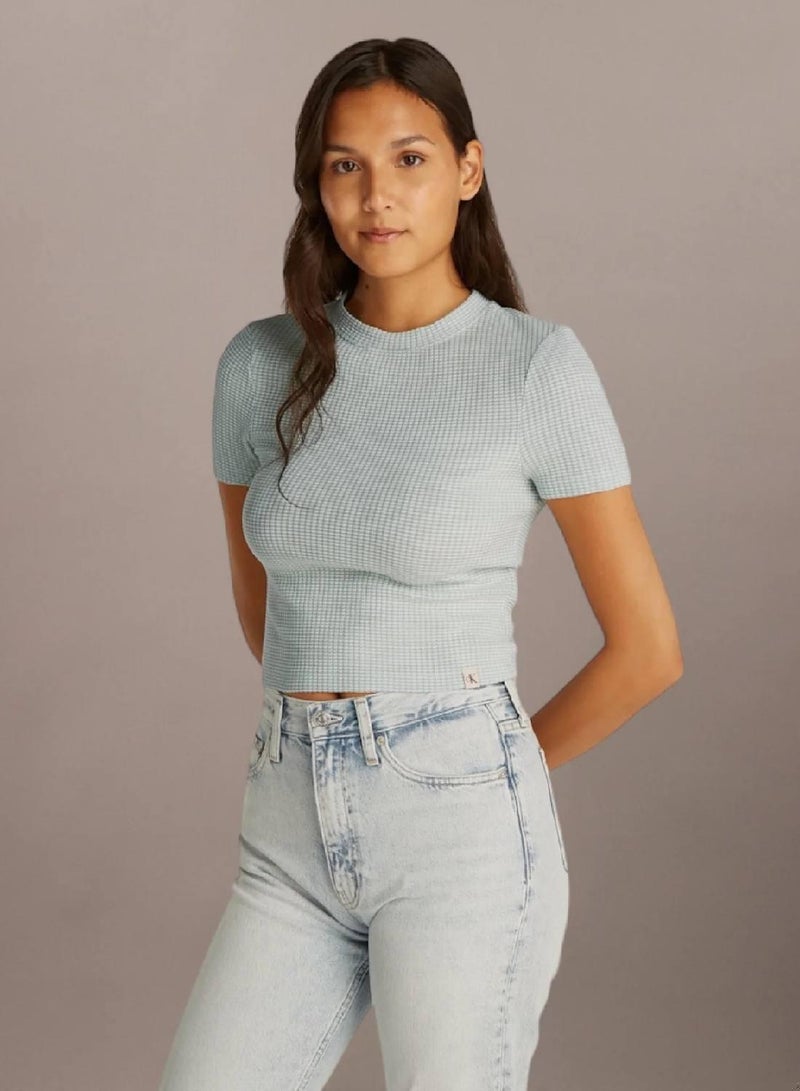 كالفن كلاين جينز تيشرت بقصة ضيقة من قماش بنمط وافل - Image 1