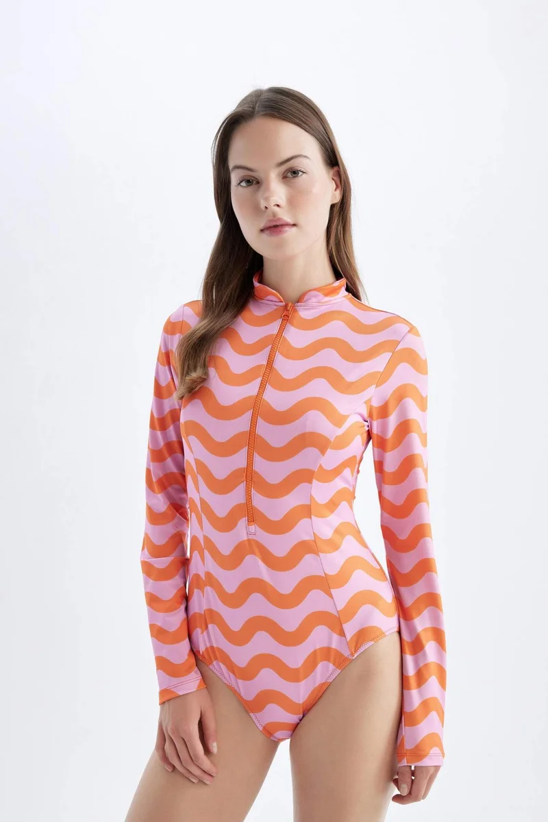 ديفاكتو Fall in Love Regular Fit Printed Swimsuit