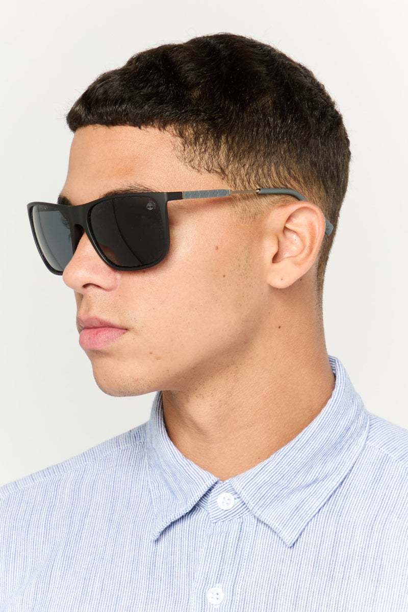 Timberland نظارات شمسية مستطيلة قطبية للرجال TB928102D62، سوداء - Image 2