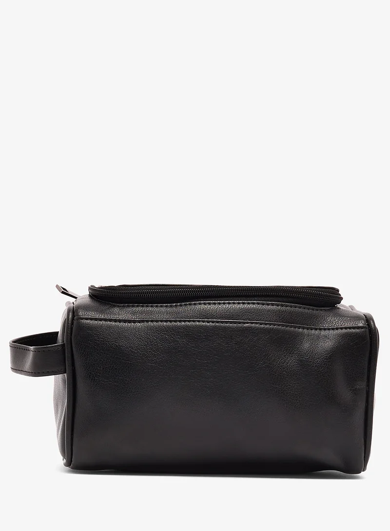 Seventy Five Spacious Storage Wash Bag