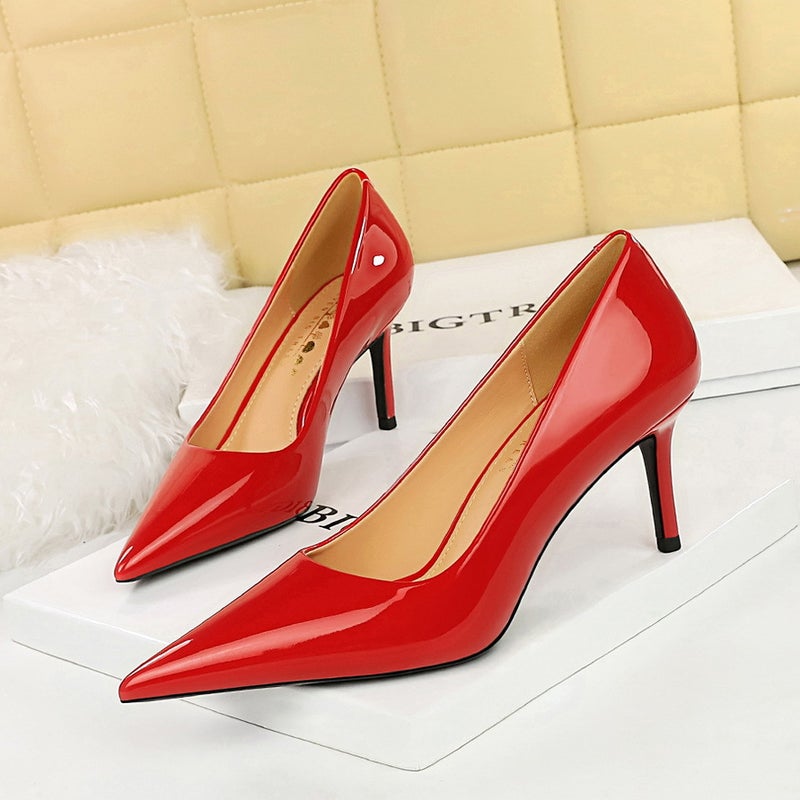 7236 Single Shoes (This Model Is Sold Out And Will Not Be Restocked) - Image 3